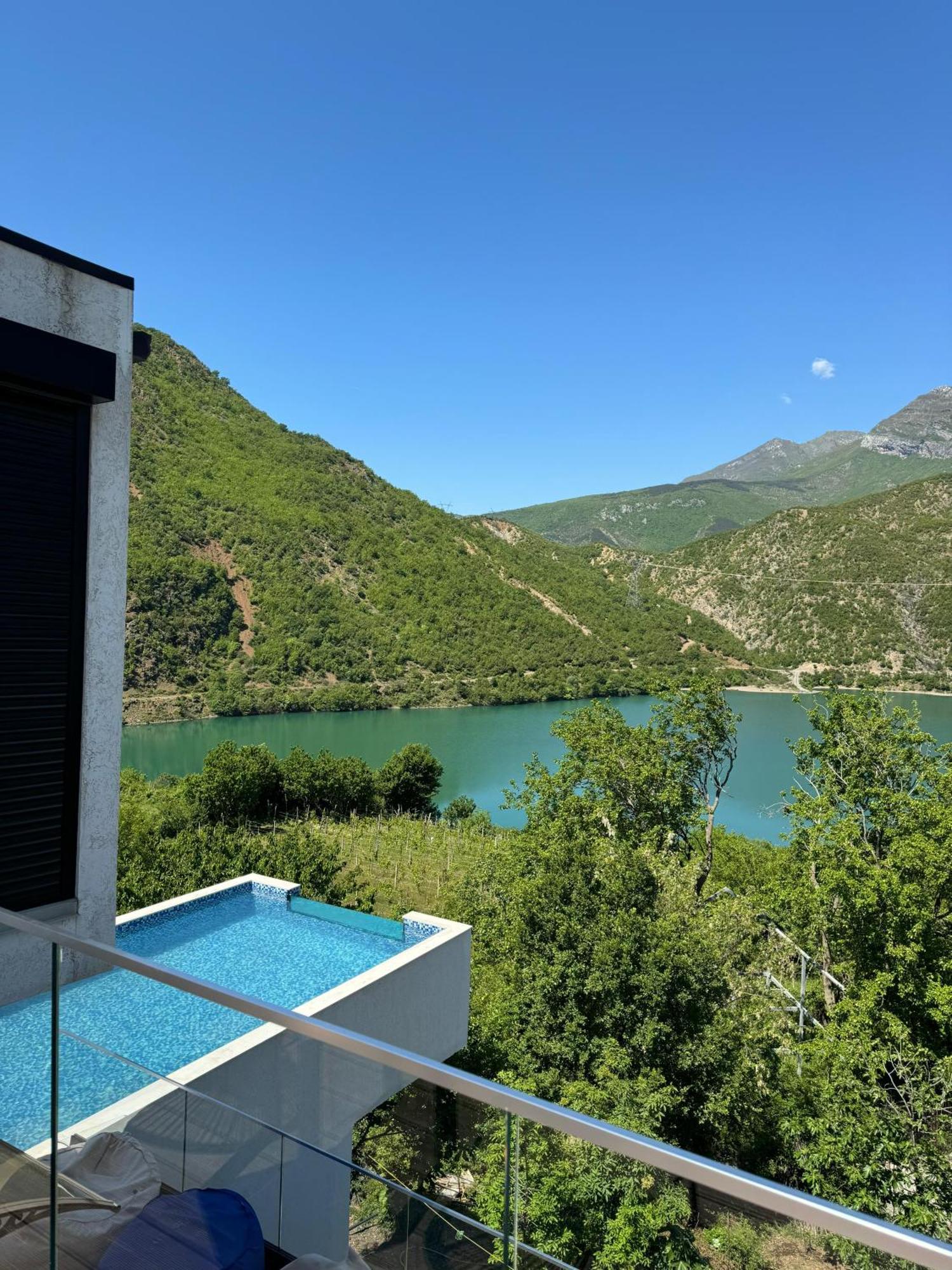Koman Paradise By Romina Shkoder Exterior photo